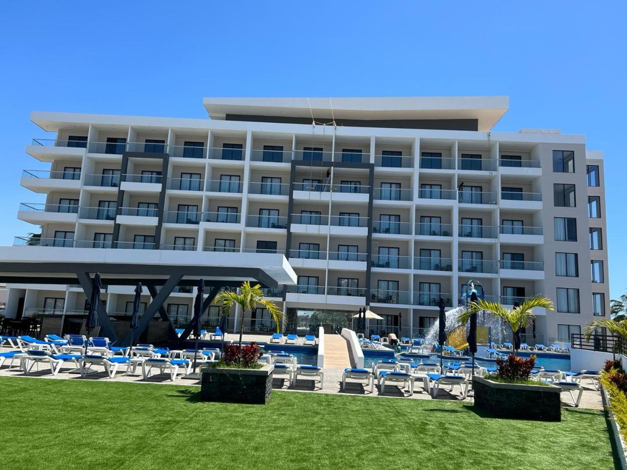 High Garden Grand Hotel Mazatlan Exterior photo
